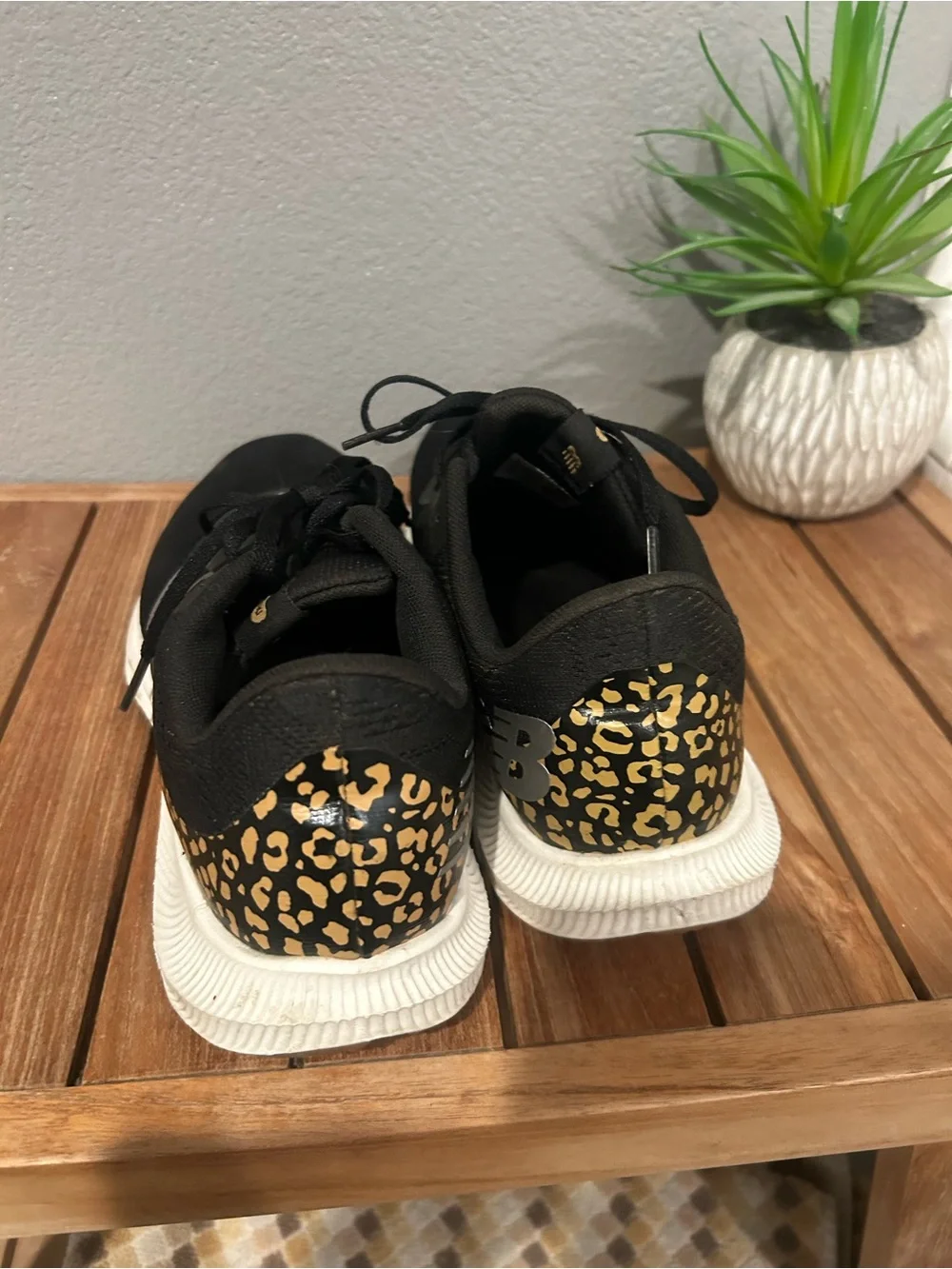New Balance Black & leopard Athletic shoes